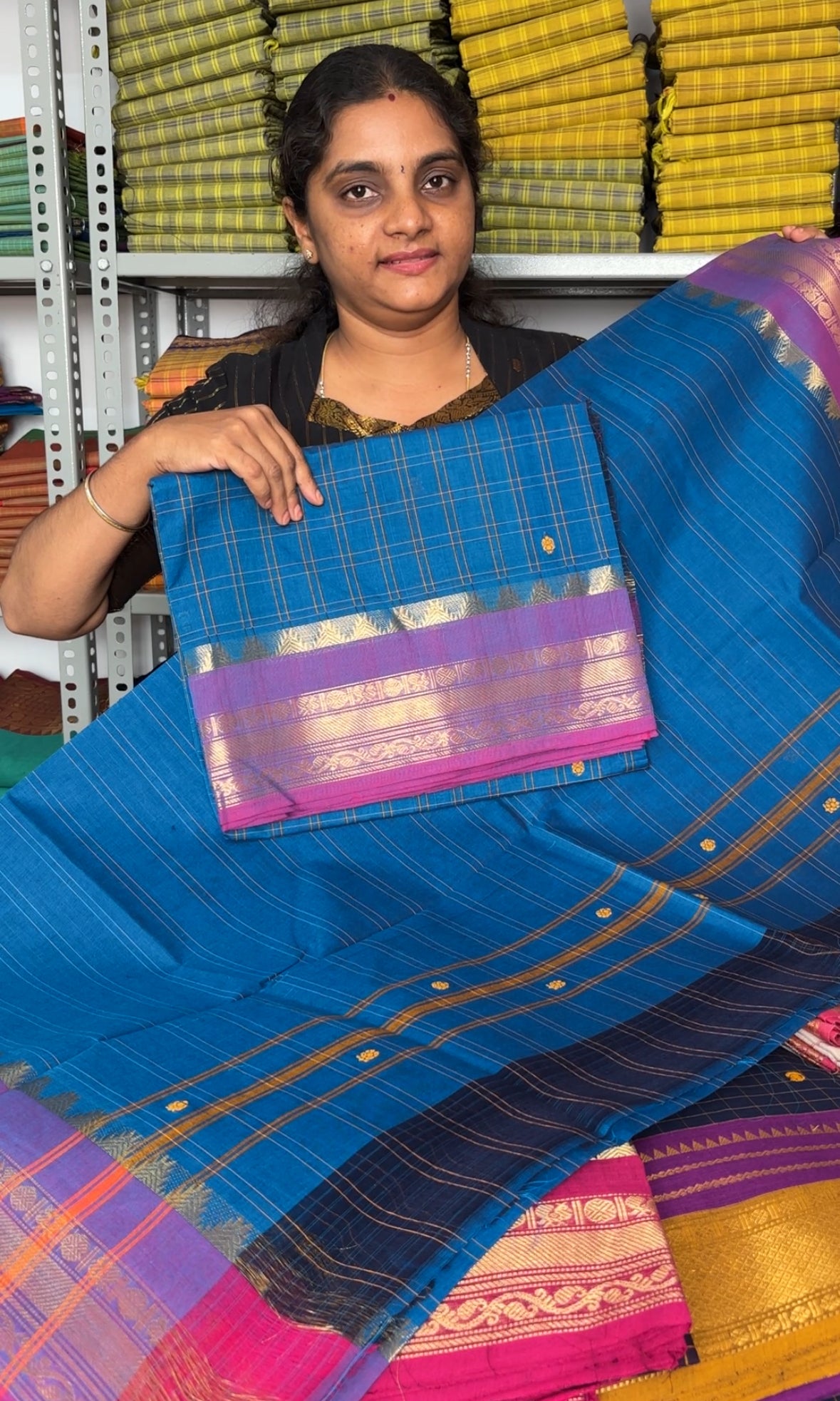 Ektha- korvai kattams Kanchi style border