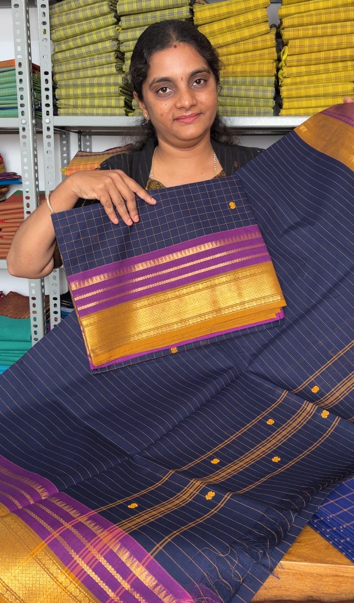 Ektha- korvai kattams Kanchi style border