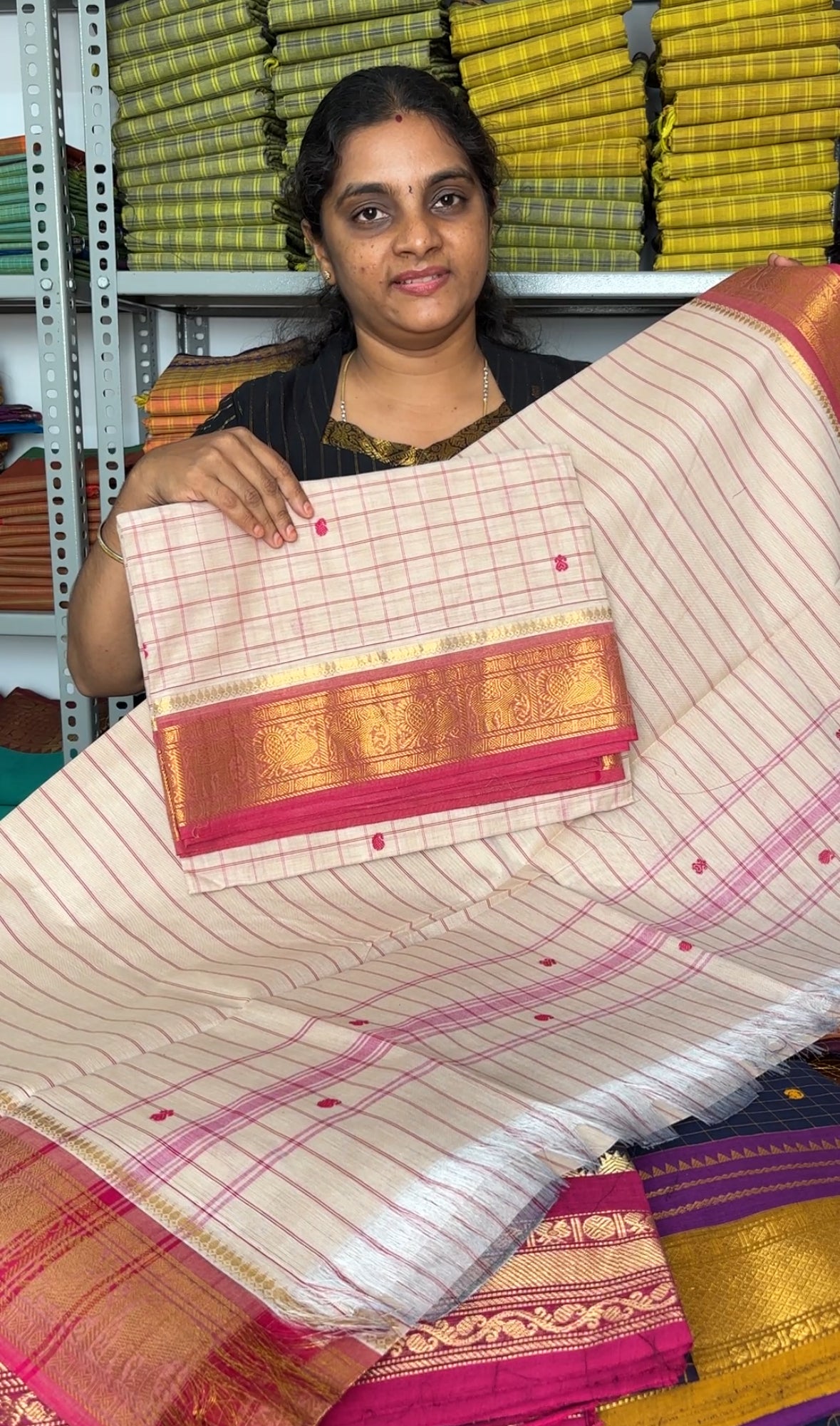 Ektha- korvai kattams Kanchi style border
