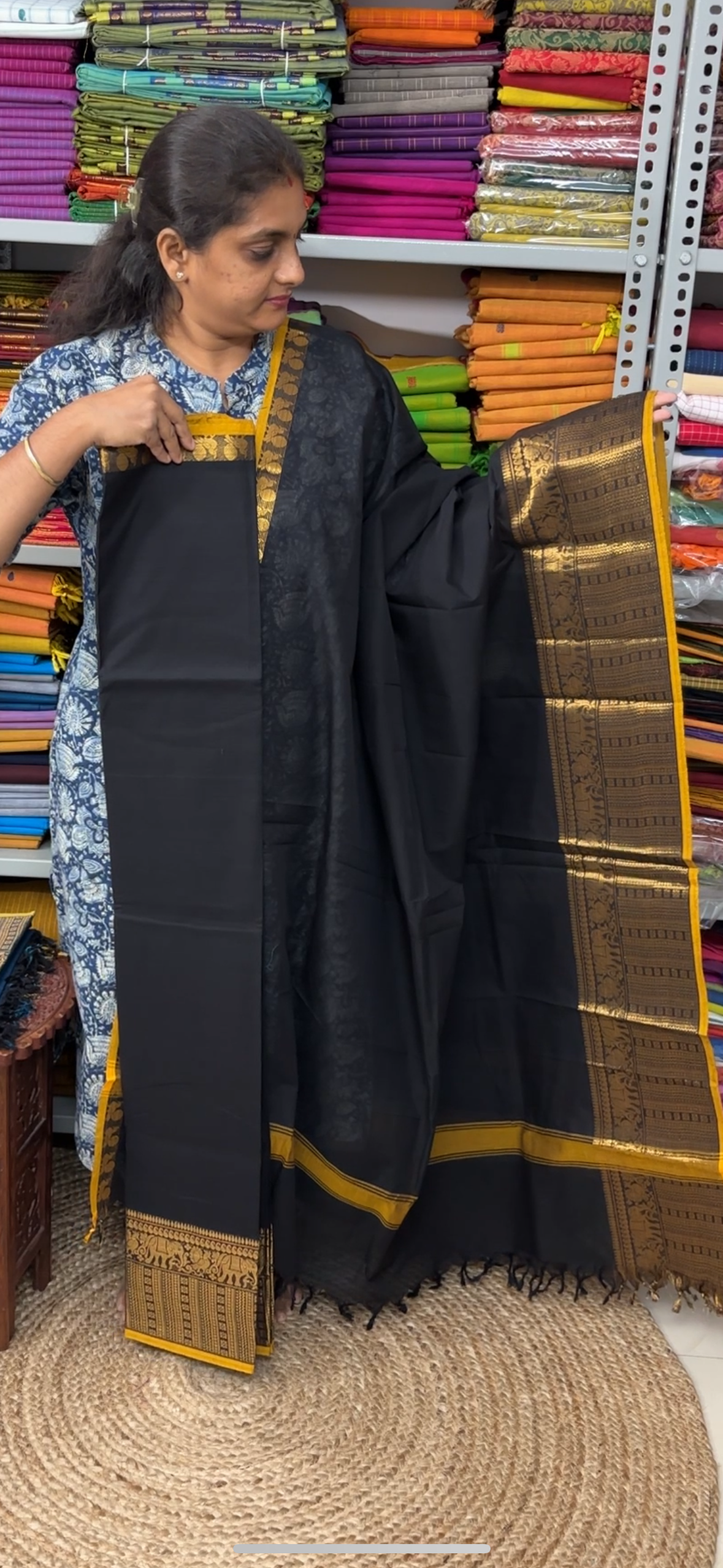 Adithi- premium Kanchi with Narayanapet border