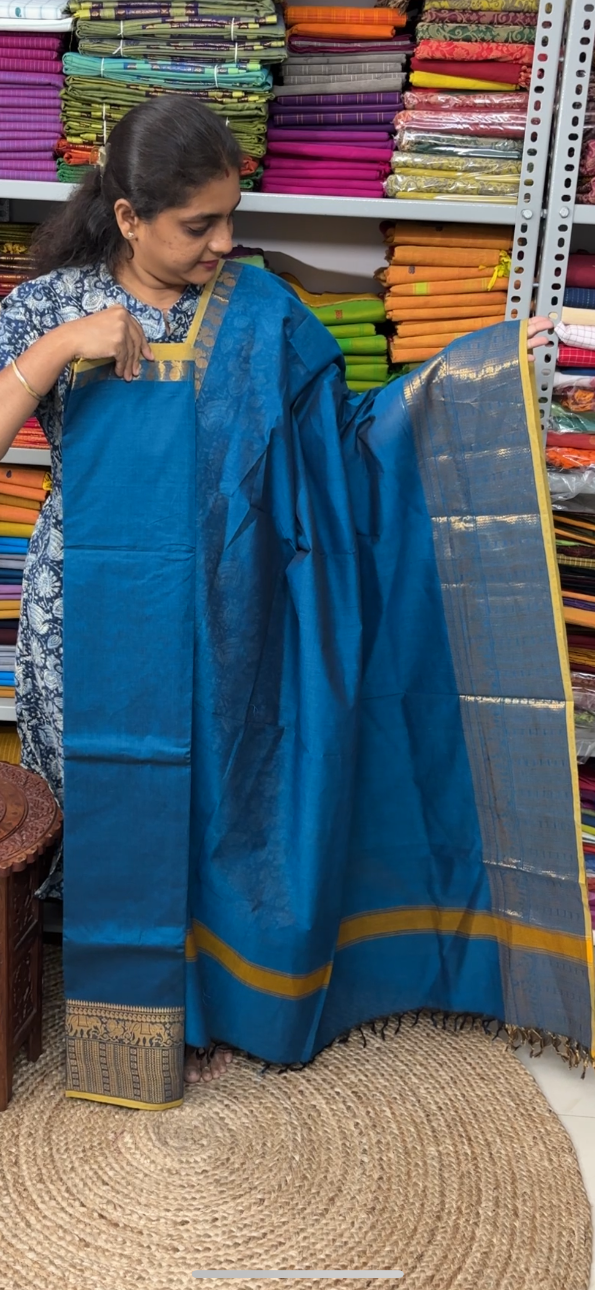 Adithi- premium Kanchi with Narayanapet border