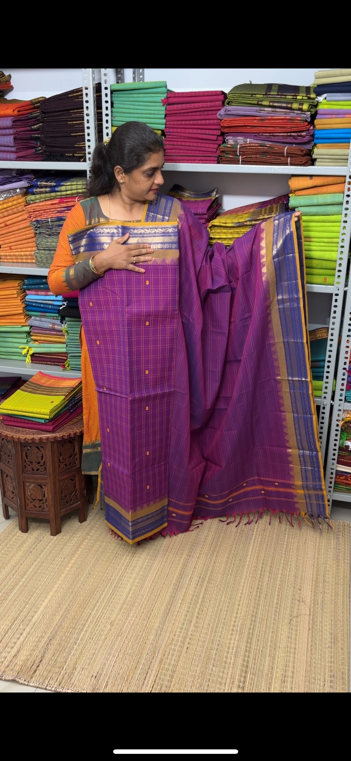 Ektha- korvai kattams Kanchi style border
